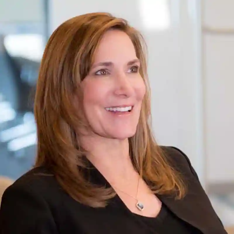 Photo of Suzanne Spradley